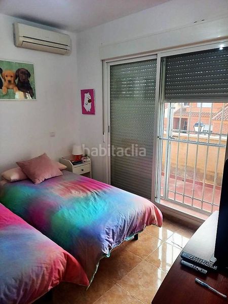 Foto ea5dafd5-9106-47d4-8007-858eb80efda8. Maison jumelée avec chauffage parking dans Recas