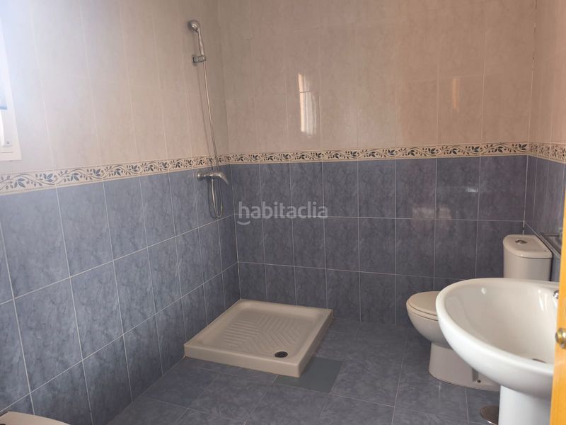 Foto ec50de1f-22de-4816-ba78-059e5596a569. Casa a schiera con riscaldamento parcheggio in Recas
