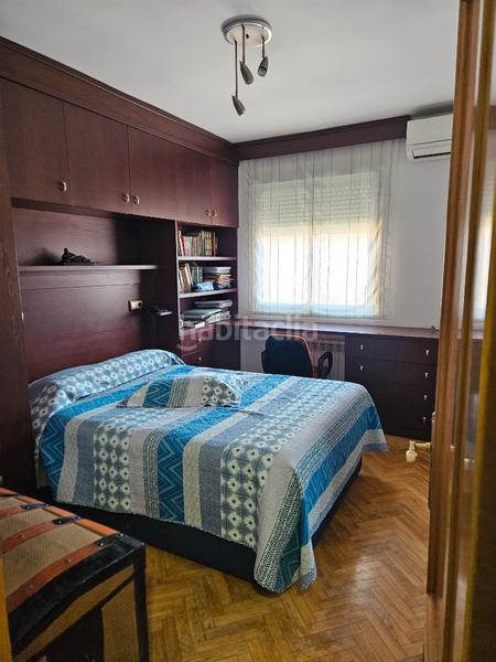 Foto c040297a-6f2a-446a-8847-f3c2015c95e3. Chalet mit kamin heizung in El Arroyo-La Fuente Fuenlabrada