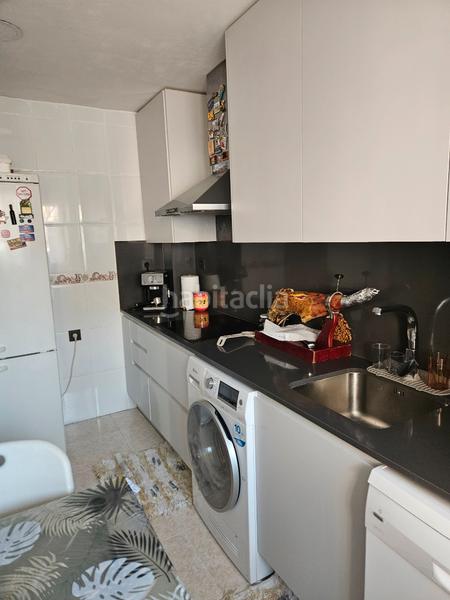 Foto 3494bccc-909e-446f-bda7-2feecb80ac23. Chalet avec cheminée chauffage dans El Arroyo-La Fuente Fuenlabrada