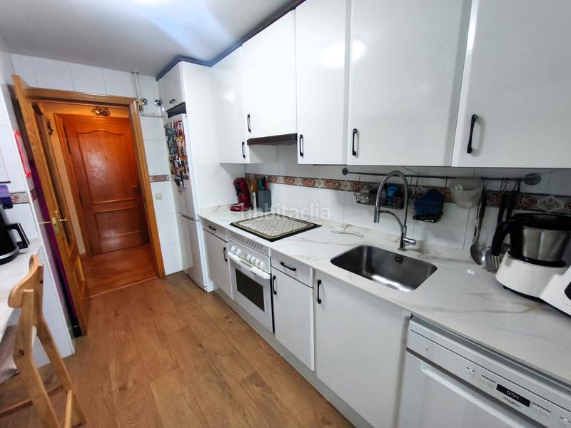 Foto f560ca85-4b60-4b36-b365-29d0d2e678f3. Flat with heating parking in El Arroyo-La Fuente Fuenlabrada
