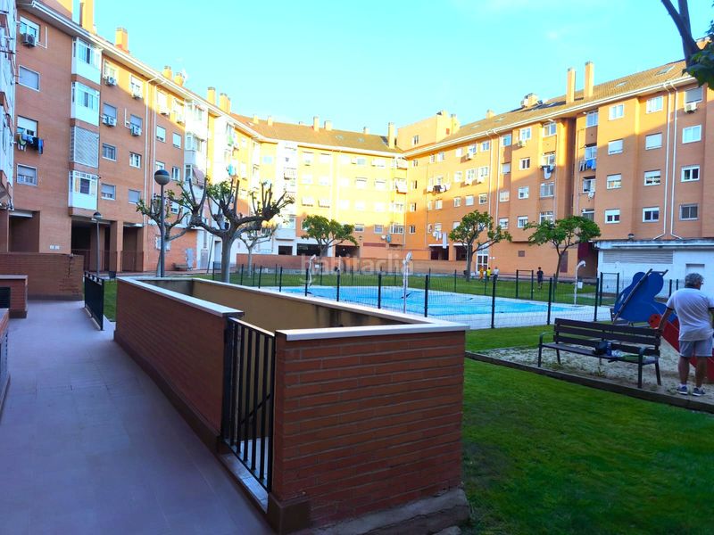 Foto fa14756a-2d1a-42aa-b111-e3fe1a8be1ce. Appartamento con riscaldamento parcheggio piscina in Fuenlabrada
