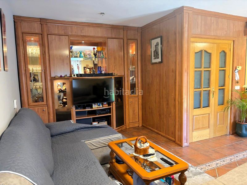 Foto b866398a-ffde-411f-a1bf-3697a4711b23. Chalet con riscaldamento in Humanes de Madrid
