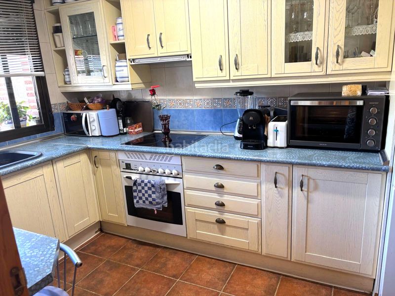Foto be9bd0d1-28cd-4ac9-9e94-5de1fa535de1. Chalet con riscaldamento in Humanes de Madrid