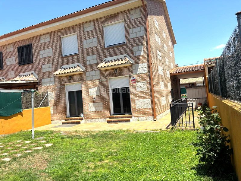 Foto d1479ec0-e433-4ed8-8647-6d5d4334ce59. Chalet con riscaldamento in Humanes de Madrid