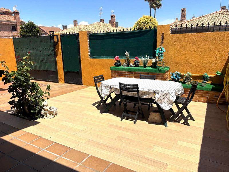 Foto dc88b2fa-2b0a-4967-922e-d28f95e421ec. Chalet con riscaldamento in Humanes de Madrid