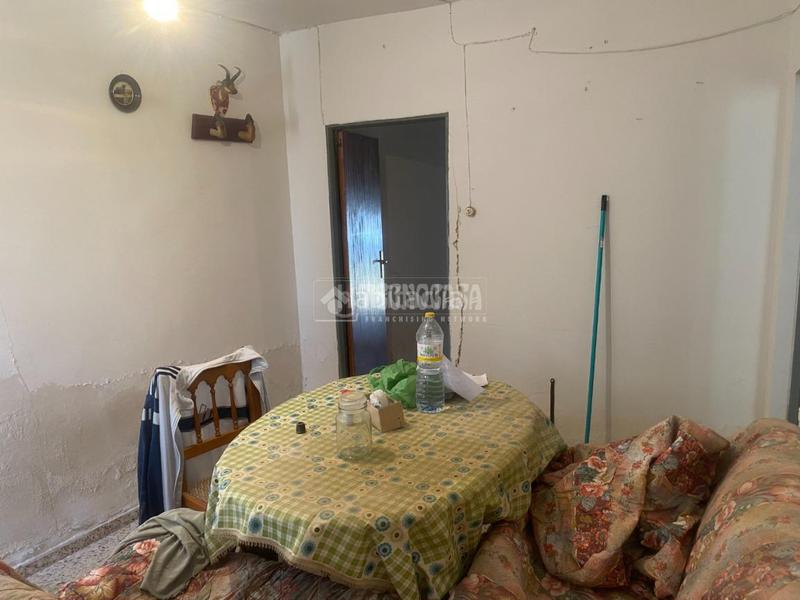 Foto 1f83c55b-ee48-4442-950a-380a929b04ed. Doppelhaus mit parking in Fuentenovilla