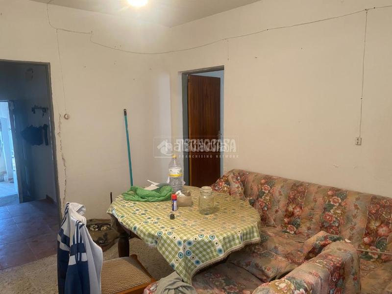 Foto 6886fe65-b3c0-47fb-9c33-bd9451c286fe. Doppelhaus mit parking in Fuentenovilla