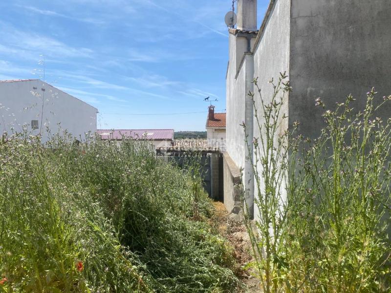 Foto dd557299-226c-4da5-9b04-ff730c09f883. Doppelhaus mit parking in Fuentenovilla