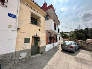 Casa aparellada a Santos de la Humosa (Los). Casa en venta en los santos de la humosa