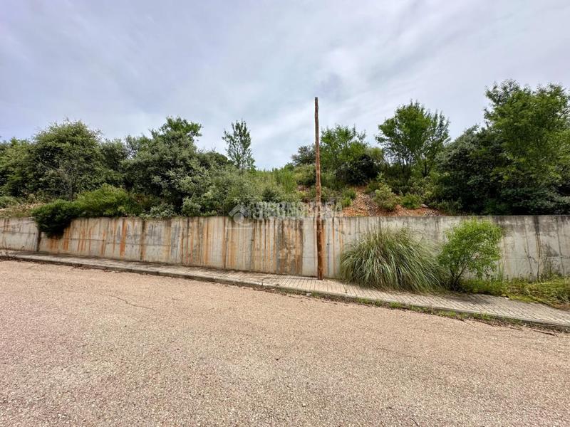 Foto 777f30cb-d7a5-4cef-95aa-9e5f517bb416. Terrain résidentiel dans Hontoba