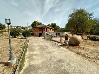 Casa a Santorcaz. Casa en venta en santorcaz