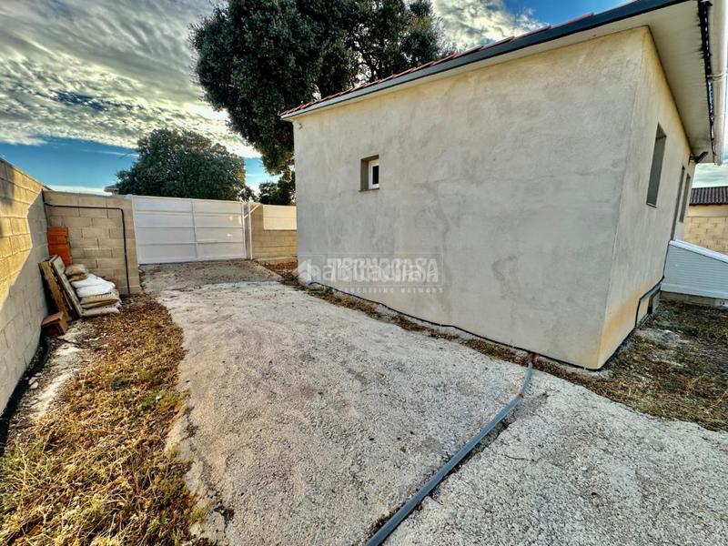 Foto cfa5e754-3a89-41d9-9874-ce7e8d239543. Casa a Chiloeches