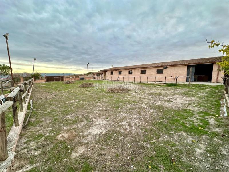 Foto 7839a740-59e3-48bd-9b5d-00b3f50338c4. Terreno residenziale in Yebra