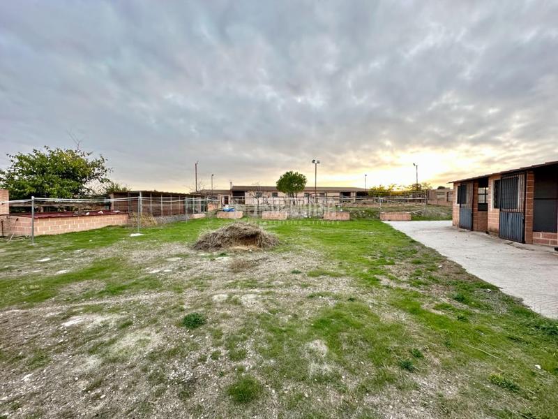 Foto 9190b886-e985-46af-9c94-ecbb704028f6. Terreno residenziale in Yebra