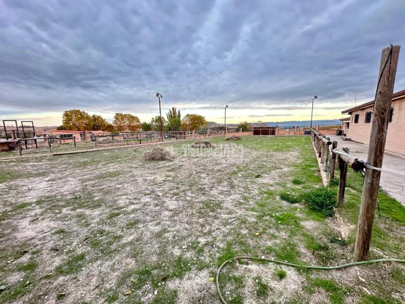 Foto dc4970d9-a674-4d4a-a73f-03265342ad4b. Terreno residenziale in Yebra