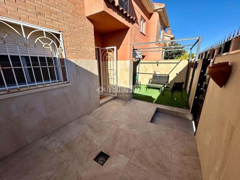Foto 4c1b33f4-d88f-4c8f-9f83-66460c2d897c. Casa aparellada amb calefacció aparcament a Pozo de Guadalajara