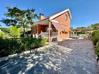 Maison à Pioz. Casa en venta en pioz