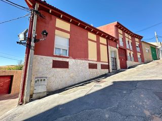Etagenwohnung in Loranca de Tajuña