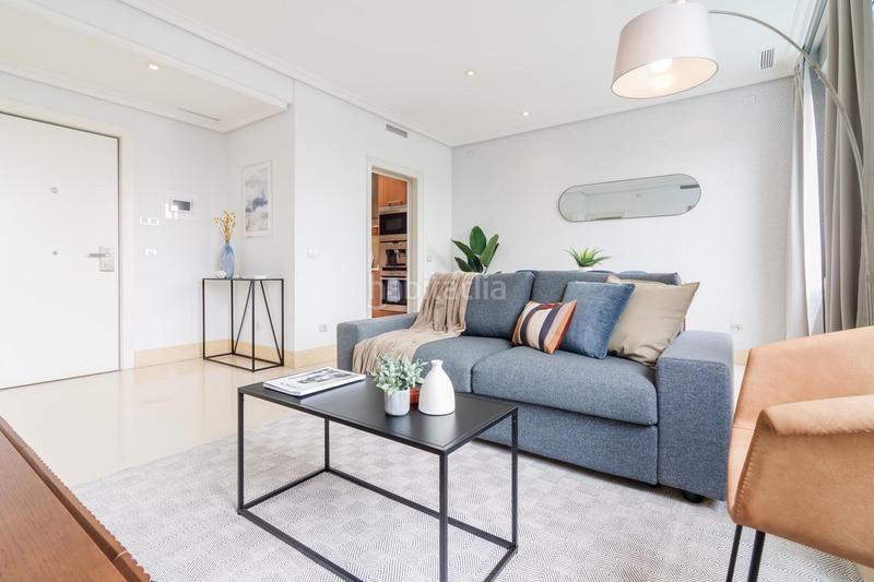 Foto cbc1bc77-df83-4361-952f-f5b1aea06ca4. Rent flat with heating parking pool in Legazpi Madrid