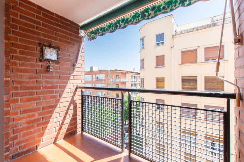 Foto 5f135bca-65a8-43d1-a5b4-3bc4d6875e90. Piso quinto exterior con dos terrazas en pleno Almagro en Madrid