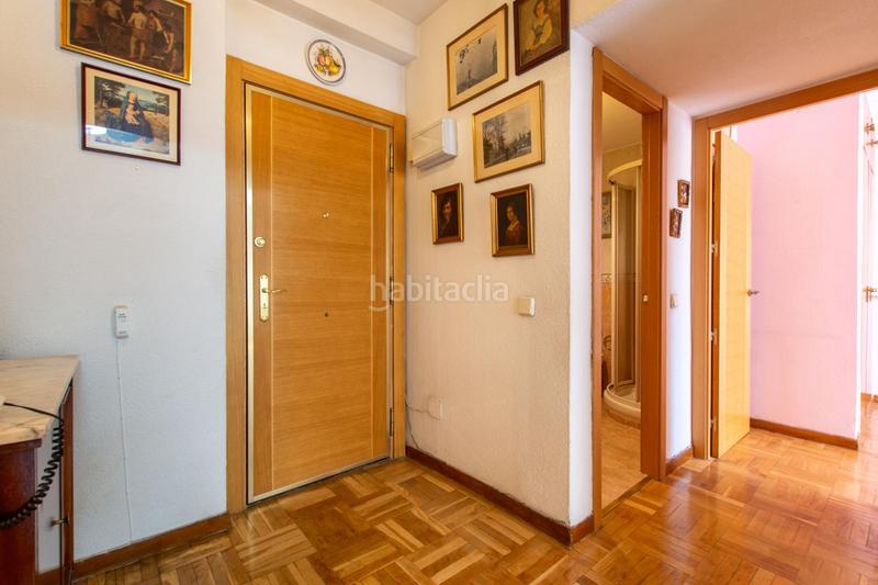 Foto efb5fe96-a38c-46c5-a7b8-f0e44fc05385. Piso quinto exterior con dos terrazas en pleno Almagro en Madrid
