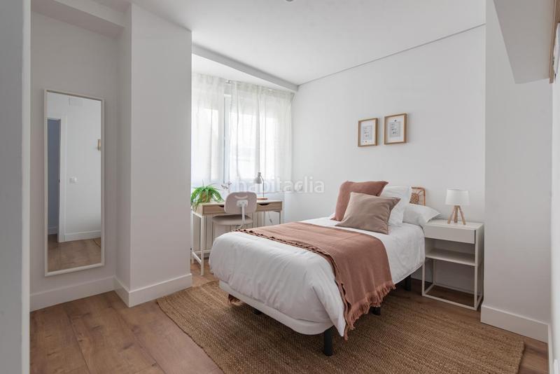 Foto 254a0052-bd27-4b2e-9373-7376a55d7910. Alquiler piso  con terraza y bonitas vistas en Madrid