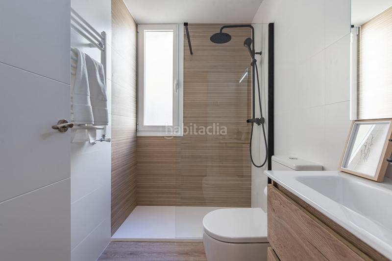 Foto 68731b1b-8f28-4bd7-b860-21d4241ae603. Alquiler piso  con terraza y bonitas vistas en Madrid