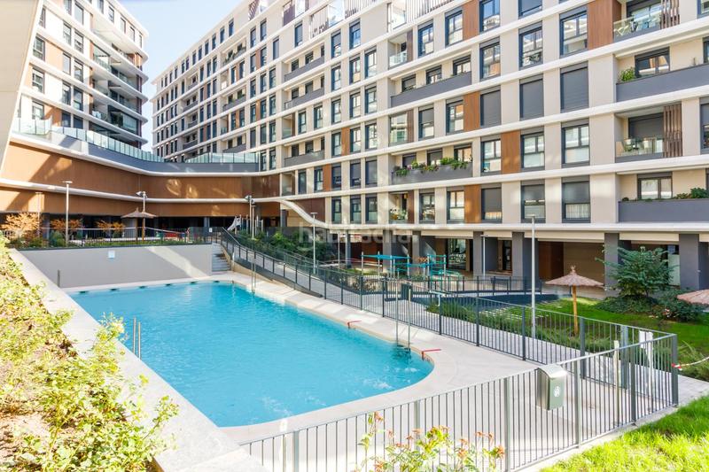 Foto d854cc3d-97ba-4228-bc68-ec8308cd8278. Location appartement avec chauffage parking piscine dans Madrid