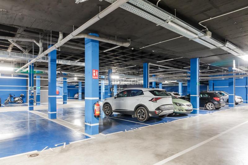 Foto 6a65b80d-0fb3-4009-ac4f-f480adaa4083. Miete etagenwohnung mit heizung parking pool in Imperial Madrid