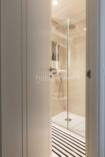 Foto 74c1502f-7216-473d-927b-527a6382878e. Pis amb calefacció a Almagro Madrid