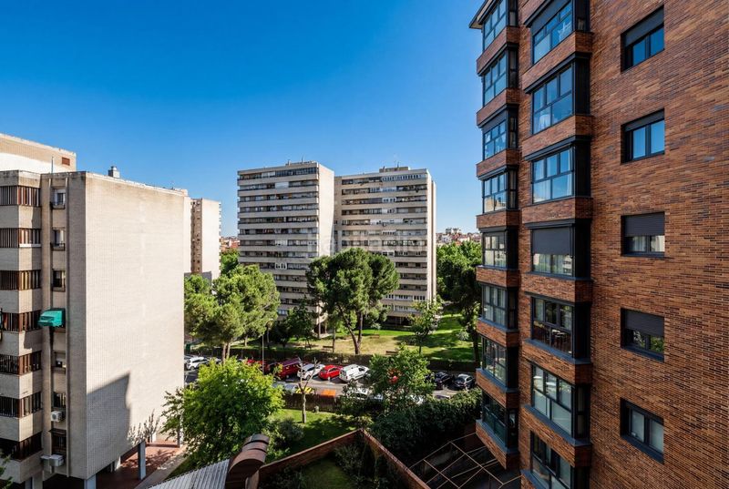 Foto 15af49ad-efe8-4335-8af4-c526b5ddb822. Affitto piccolo appartamento con riscaldamento parcheggio piscina in Madrid