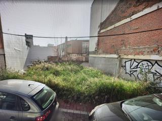 Terreny residencial a Calle de jesús del pino 24