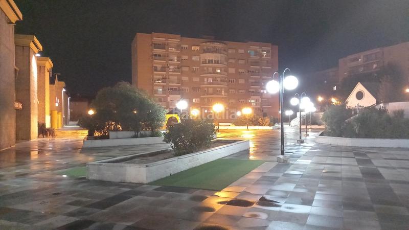 Foto f2749ec3-5115-48f0-8274-fa88732aec17. Local comercial a avenida de Valladolid 1 a Val Alcalá de Henares