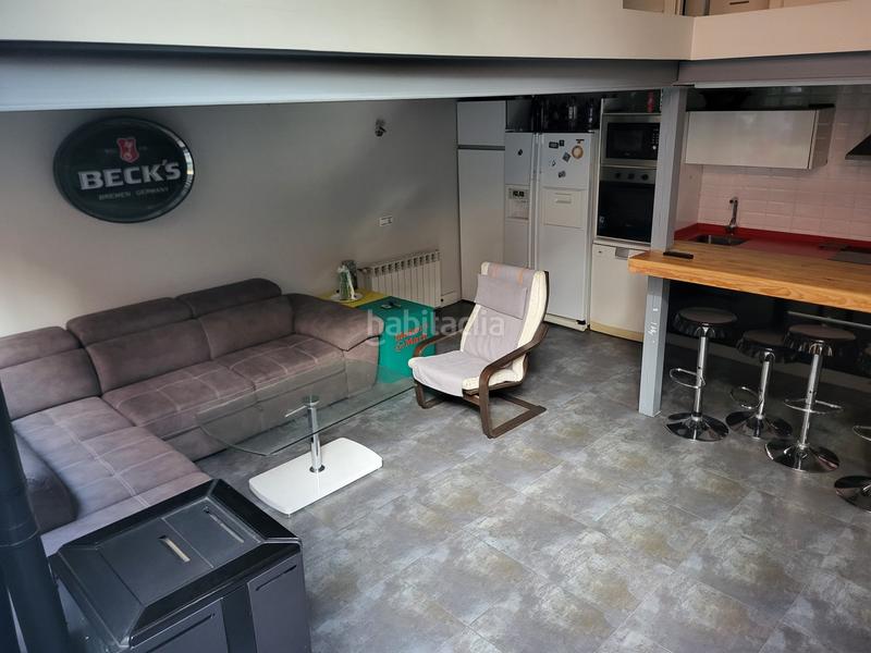 Foto 3d98574b-ff8b-4b18-b991-b4991962c93e. Loft amb xemeneia calefacció a Valdeacederas Madrid