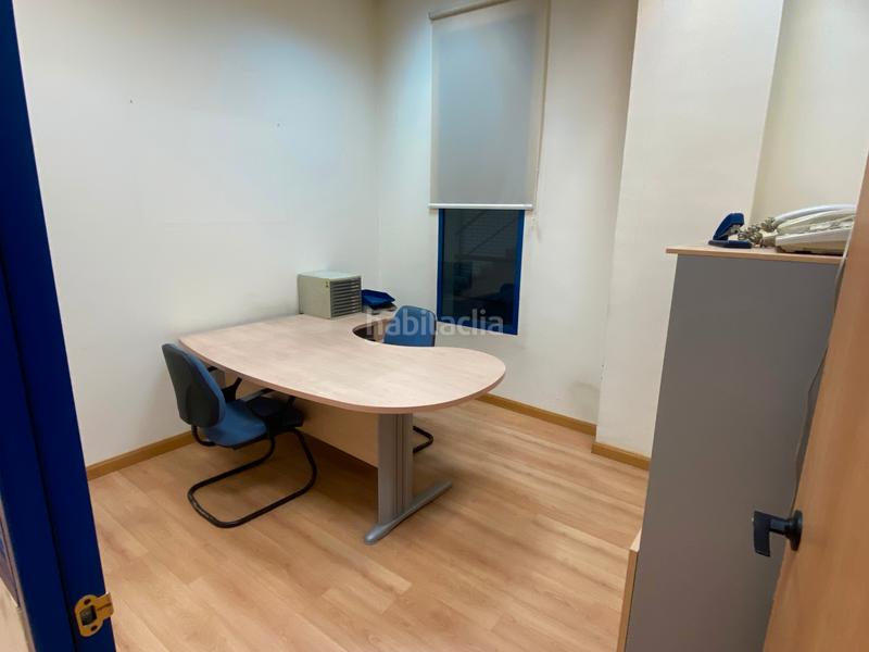 Foto 9c2eee57-735f-4864-b50b-e288505855d3. Oficina en calle de isabel colbrand 10 en Las Tablas Madrid