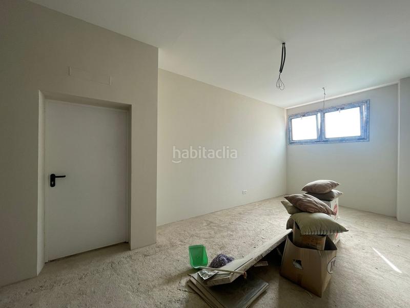 Foto d8b22220-dd46-4fac-91cb-5d92cab5c0e6. Alquiler local comercial en Centro Fuenlabrada