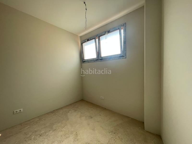 Foto e4c9b91c-478b-4dde-ac67-5d3a35388794. Lloguer local comercial a Centro Fuenlabrada