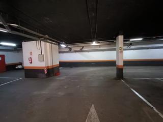 Location Parking voiture  Calle etreros. Alquiler de garaje