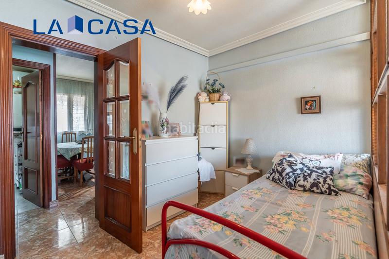 Foto d94a68b5-6d27-43d8-a7dd-75844250d045. Flat with heating in Pradolongo Madrid