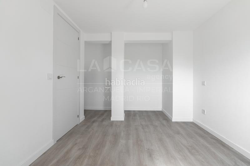 Foto 62802a88-56c0-4271-8559-58ba3217ce72. Etagenwohnung mit heizung in Simancas Madrid