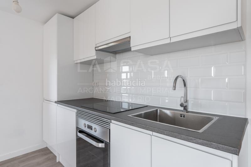 Foto 919b74f0-e822-45c2-848e-67bfab7dde35. Etagenwohnung mit heizung in Simancas Madrid