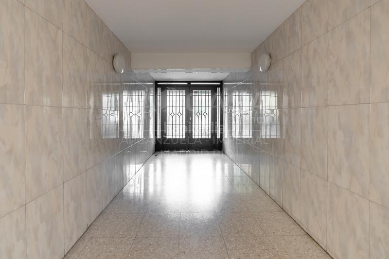 Foto b2820cf6-1bc1-407f-8b23-7dbf94857025. Etagenwohnung mit heizung in Simancas Madrid