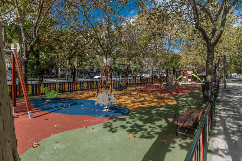 Foto ec7d90ef-1b93-40f4-8a9d-e61c5f122d3e. Piso  en venta en paseo de la castellana, en Nueva España Madrid