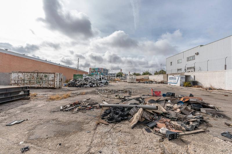 Foto cf6c7bf6-0f69-422b-881d-28afd7d2e732. Terreno residencial terreno en venta en calle san ezequiel , en Madrid