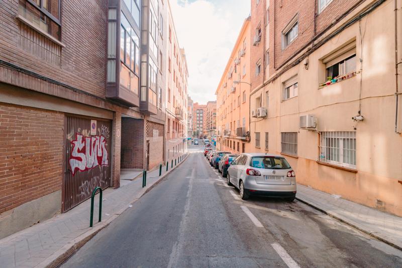 Foto d3ecd6a6-edc3-4651-94ef-6f26e8d6a7ff. Appartamento con riscaldamento parcheggio in San Isidro Madrid