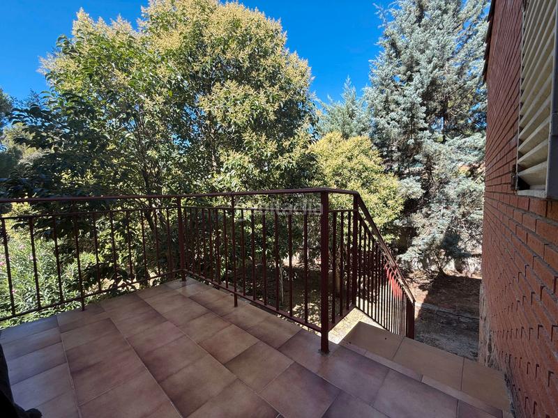 Foto 779008f5-1634-42f0-a583-fb0e85b089d2. Xalet amb calefacció piscina a Pelayos de la Presa