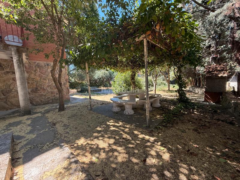 Foto b1d31b43-4fd7-40d4-9d6b-4144b7c62516. Xalet amb calefacció piscina a Pelayos de la Presa