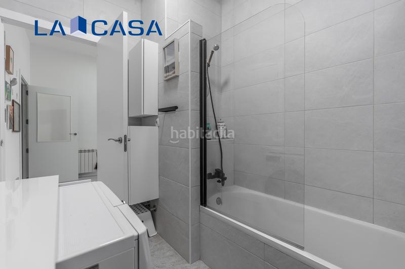 Foto 87d325dc-c4d1-49c6-879e-deab91bb351f. Pis a Bellas Vistas Madrid