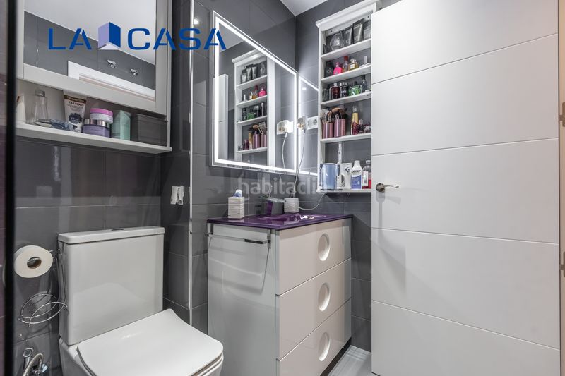 Foto 7b8a89fb-3788-476a-a5e3-42570aed6c7d. Piso  calle de bolívar, en Delicias Madrid